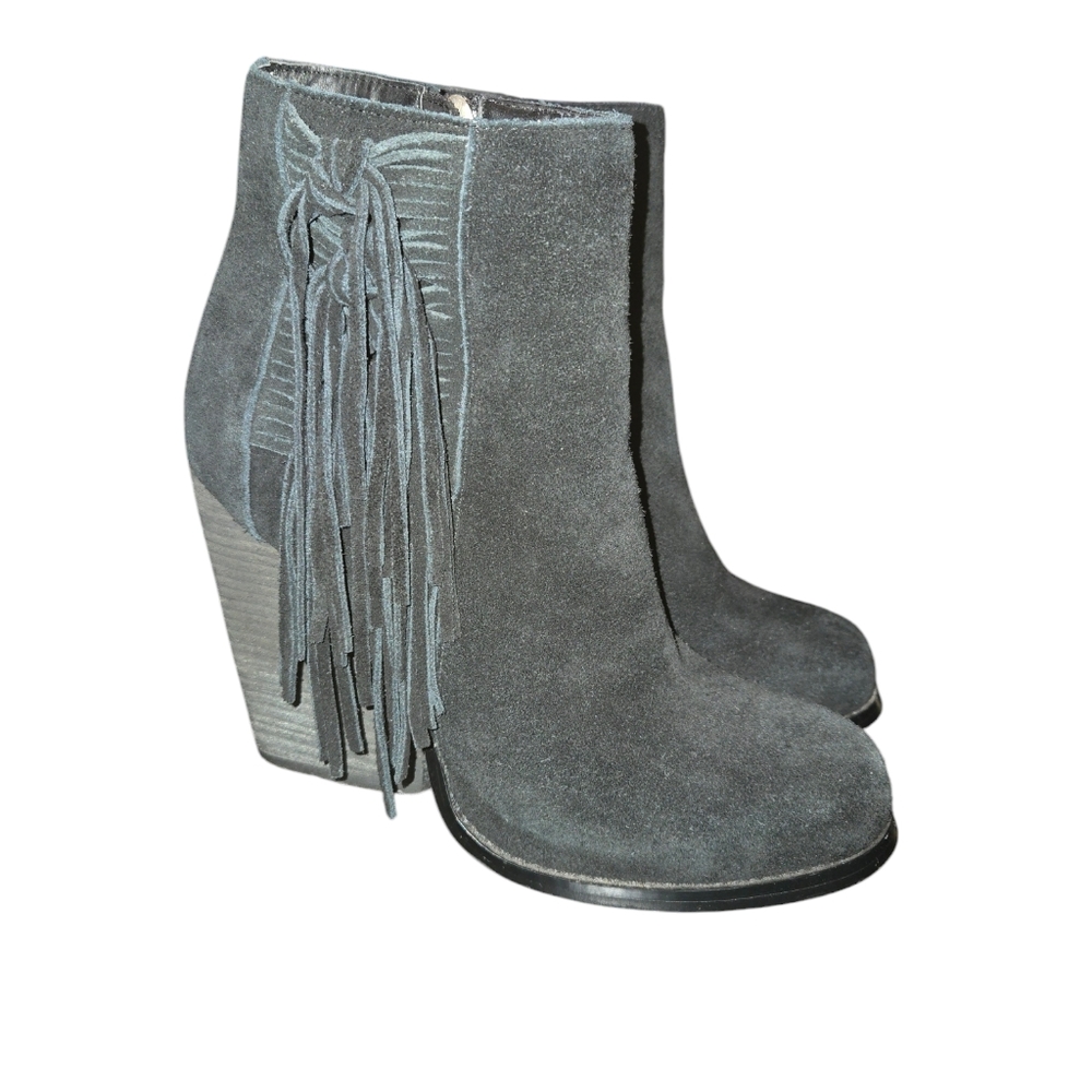 Very Volatile Dreamcatch Black Suede Knotted Fringe Wedge Heeled Booties Sz 7.5
